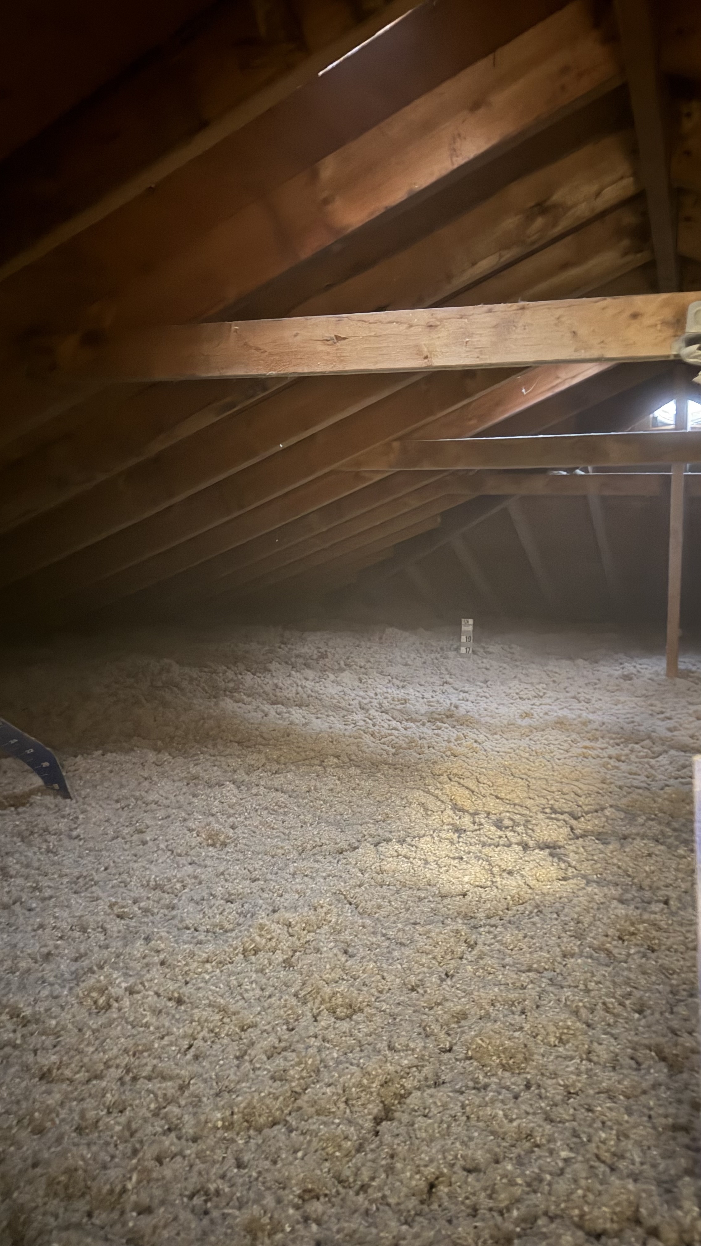 Cellulose insulation installation